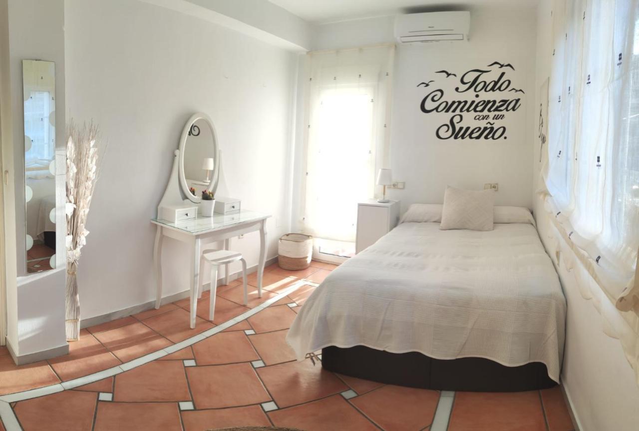 Habitaciones En Casa Centrica Con Piscina Almuñécar Kültér fotó